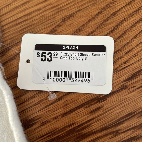 Olivaceous Fuzzy Short Sleeve Sweater Crop Top Ivory - size S - Picture 3 of 4